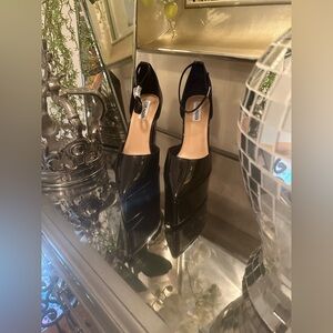 Steve Madden Black Patent Pointed-Toe Ankle-Strap Heels